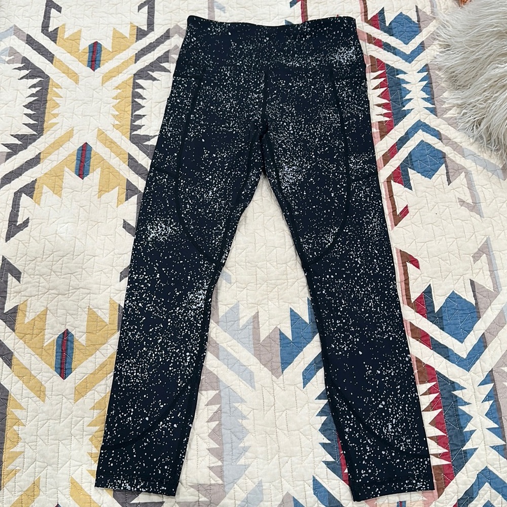 Zyia active leggings. size 4. NWOT.